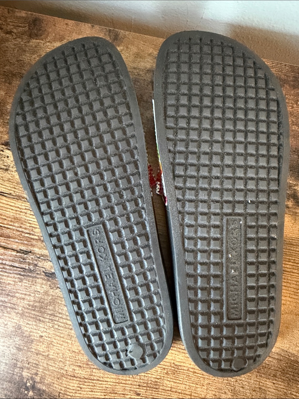 Michael Kors Slides with Rainbow Crystal Logo - Picture 2 of 5